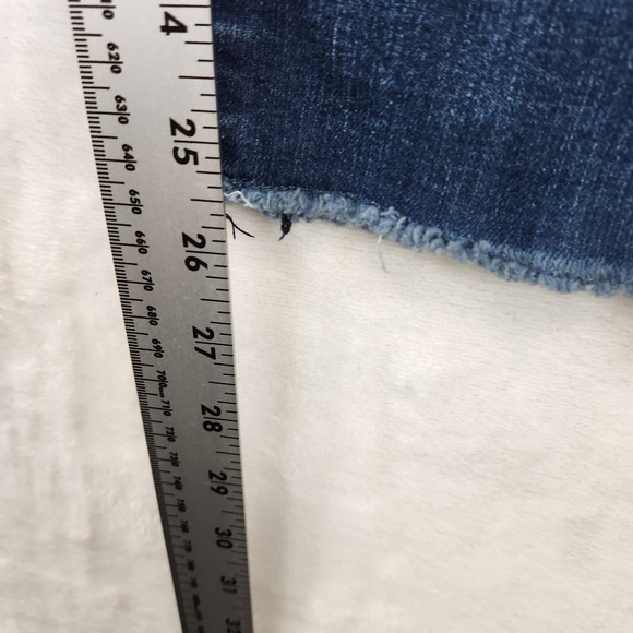 ENCORE JEANS Womens Size 11 Blue Distressed Ripped‎ Frayed Hem Skinny Jeans - Picture 6 of 8